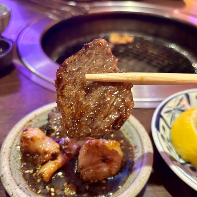 【大阪・東梅田】新鮮さ調理に自家製ダレにこだわった焼肉店「黒毛和牛とホルモン 焼肉でっせ」