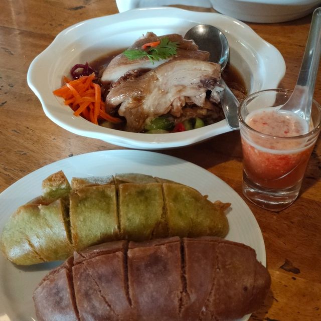 ไปทานปลาเทราต์ที่ร้านค้าสวัสดิการโครงการหลวง