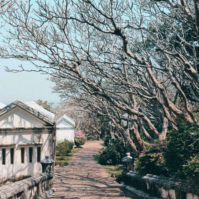 泰国山中之城-拷汪宮