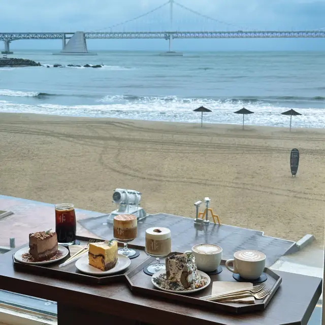 Sea view Cafe Chaseonchaeg 차선책 in Busan 