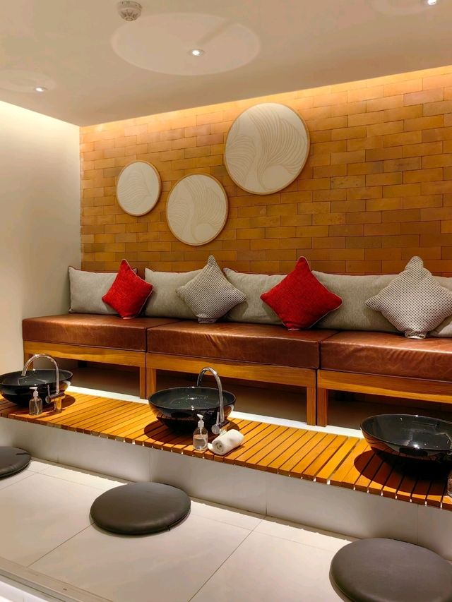 Thai Massage at Let's Relax Spa Silom Edge