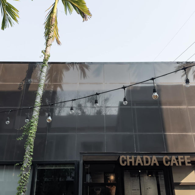7 คาเฟ่mood & tone สีดำ udonthani