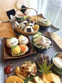 【熊本カフェ】赤ちゃんからおばぁちゃんまで寛げる！仕出し屋さんの可愛いカフェ🍙