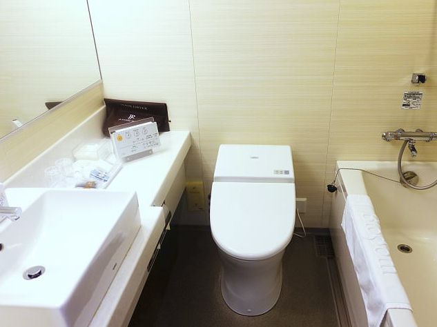 JR九州花博中心酒店：寬敞商務住宿首選，優質服務值得推薦！