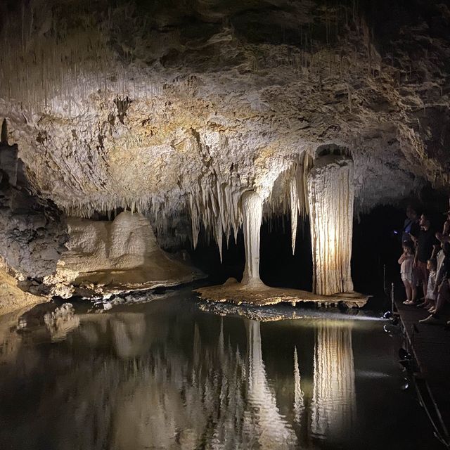 Simply stunning Cave with great tour guide 