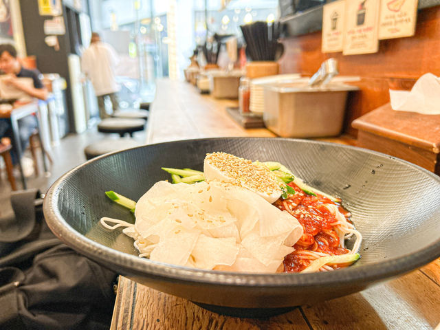 首爾弘大冷麵店 — 미정국수 0410