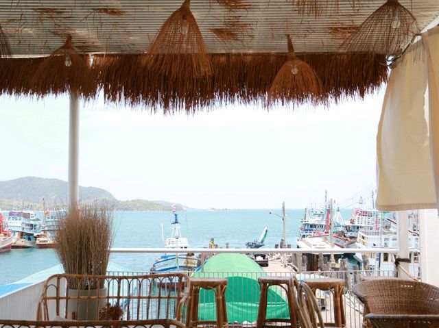 ชมบรรยากาศวิถีประมงที่ The shark
