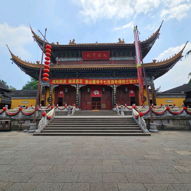 來去有歷史文化傳說之美的金山寺