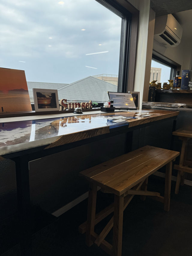 【福岡グルメ】この大きさに本当にびっくりしてしまう！海が見えるカフェにある唐揚げ！