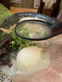 【福岡グルメ】泡系豚骨ラーメンって知ってる？迷ったらスペシャルがおすすめ🍜