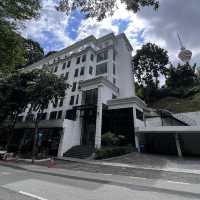Indie Hotel - Minimalist cosy stay with KL Tower view 