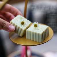 ติ่มซำและห้องน้ำชาสุดหรูในเรือนกระจก