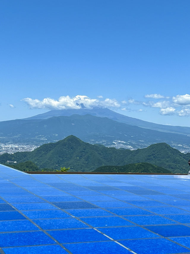 静岡 ❤︎ 富士山を望む絶景テラス💙