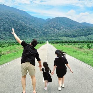 하모니 속의 마음: 조호르 주 타만 구눙 레당에서 소중한 가족 순간을 소중히 여기기