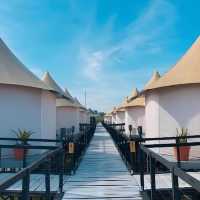 【印尼巴淡島】首個海上露營度假酒店，設施齊全！