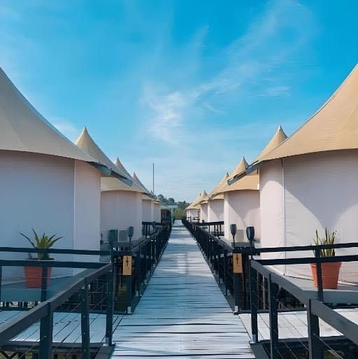 【印尼巴淡島】首個海上露營度假酒店，設施齊全！