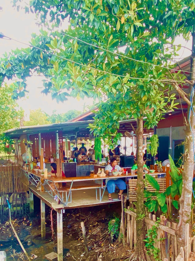 🫕บ้านก๋วยเตี๋ยว🥢ตราด🍜