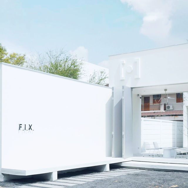 F.I.X. Pradiphat