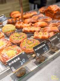 【深圳-海岸城小法國風麵包店】