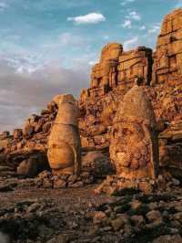 🌄 Marvel at Mount Nemrut: A Journey into Ancient Majesty 🌄