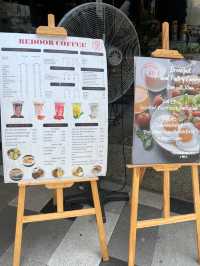 'Redoor Coffee Cafe' 쿠알라룸푸르 테라스 카페