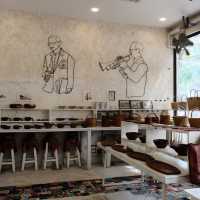 ร้านอาหารสายลมบางปู