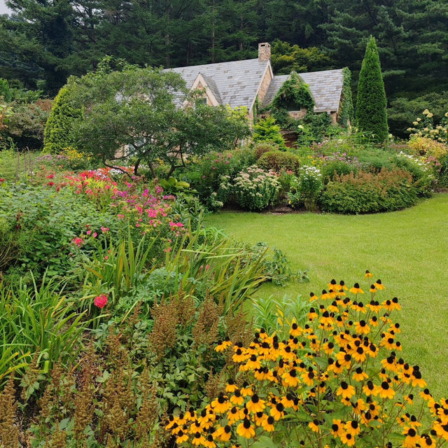 Garden of Morning Calm's Enchanted Oasis