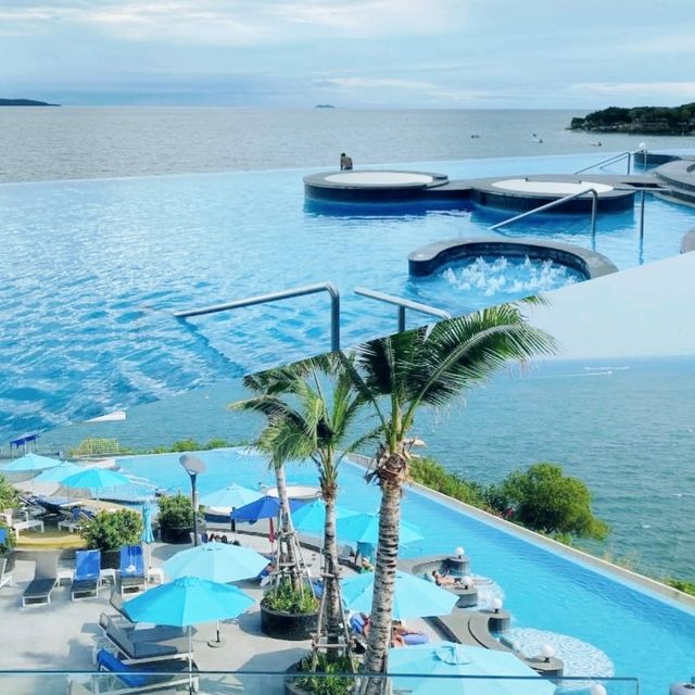 無邊際泳池🏊🏊🏊🏊
