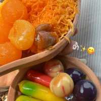 เดินกิน in อัมพวา😋✅