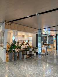 DC Mall, Conveniently Accesible via MRT