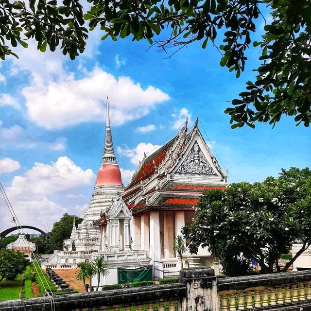 โบราณสถานที่เมืองปากน้ำ