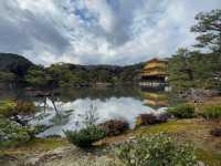 “Golden Splendor: A Day Trip to Kyoto’s Iconic Kinkaku-ji”