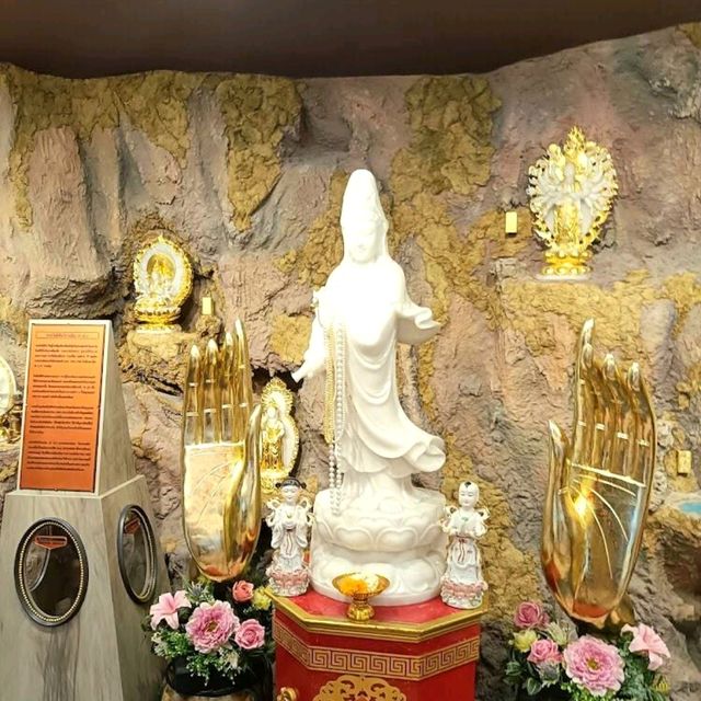 Wat Yannawa