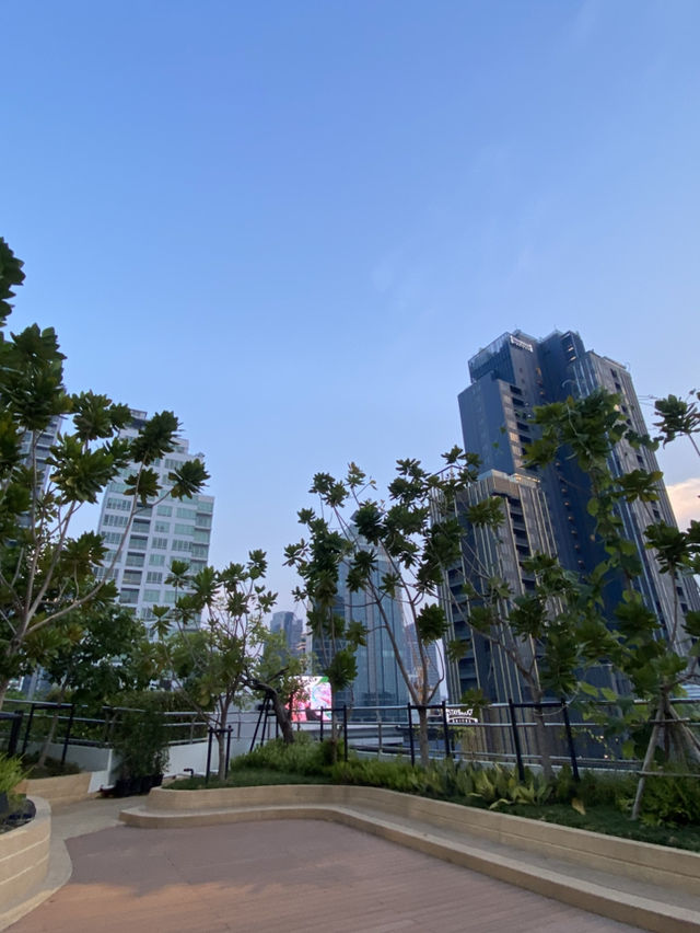 Marche Thonglor คอมมูนีตี้ใหม่ ณ ทองหล่อ