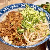 平日下班日常的小確幸「牛肉麵•雞湯」
