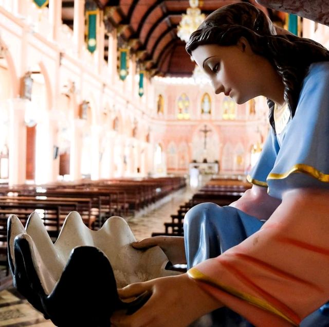 โบสถ์สวย จันทบุรี โบสถ์วัดแม่พระปฏิสนธินิรมล 