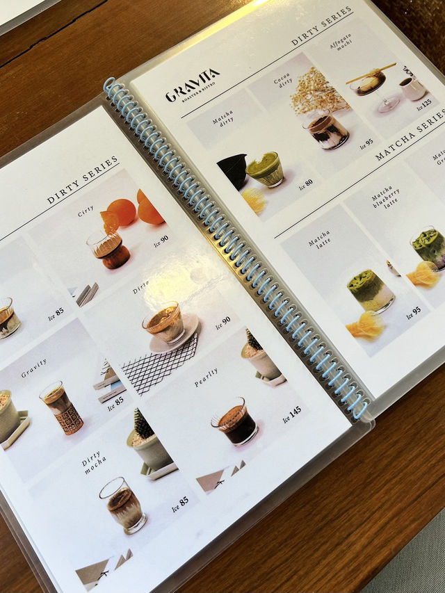 คาเฟ่และร้าอาหารสไตล์โฮมมี่ Gravita 🤎