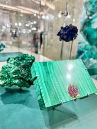礦石奇珍展覽@ L'ÉCOLE School of Jewelry Arts