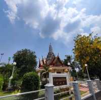 พามาสักการะ ปูชนียสถานสำคัญของจังหวัดปราจีนบุรี
