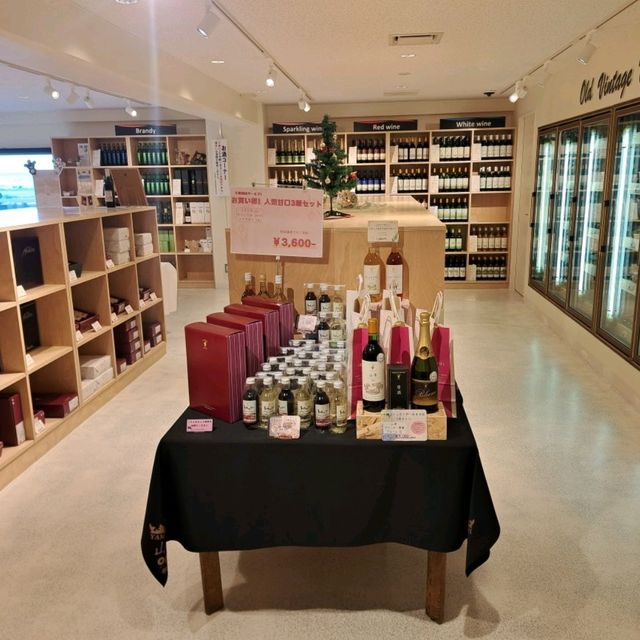 北海道旅遊🥳十勝紅酒工房🍷品嚐紅酒和雪糕的好地方🍦
