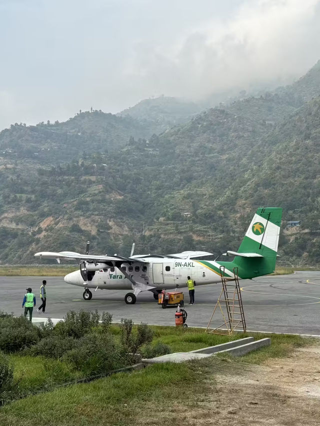 ✈️The Scariest Flight I Ever Took : Flying into Lukla Airport