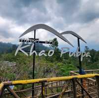 ร้านอาหารเขาพับผ้า