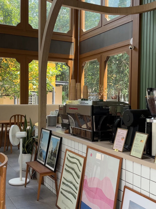 Home coming cafe คาเฟ่ในปั๊ม ทำอย่างถึง ที่สุราษฎร์