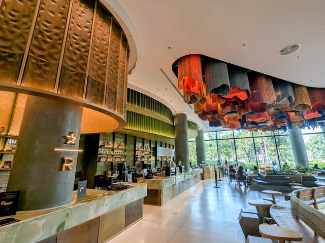 猶如花朵絢爛盛開的時尚 Starbucks Reserve @ One Bangkok