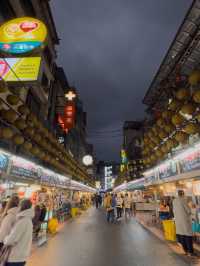 A Taste of Tradition: Exploring Keelung Miaokou Night Market