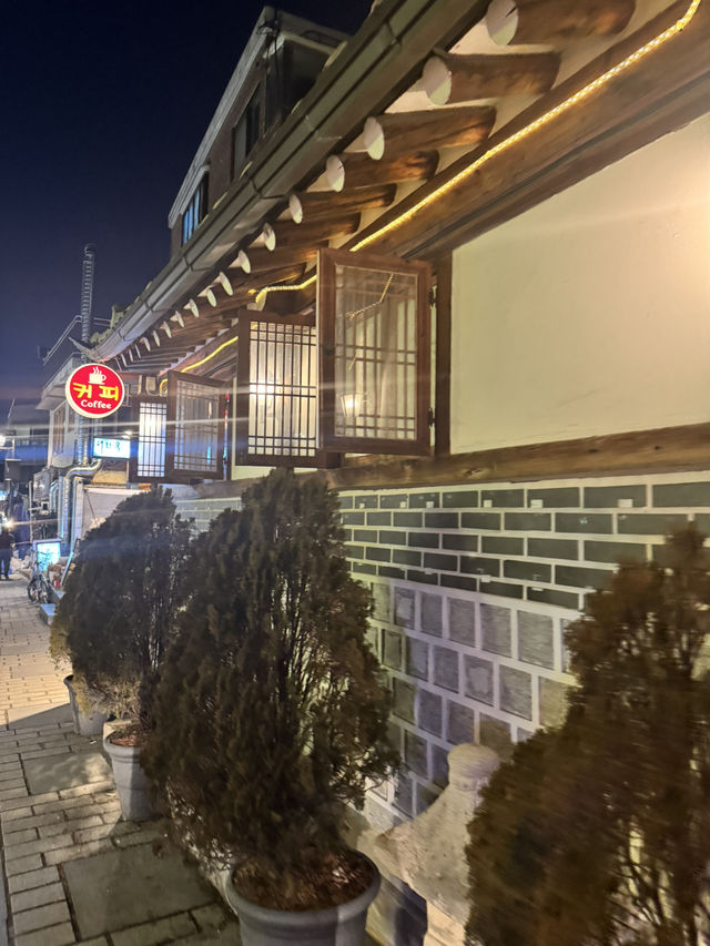 韓国/ソウル【安国】THE HANOK
