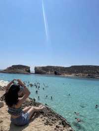 【マルタ・コミノ島】1度は行きたい!!美しすぎる透き通ったブルーの海🏖