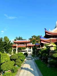 Lian Shan Shuang Lin Monastery in Singapore