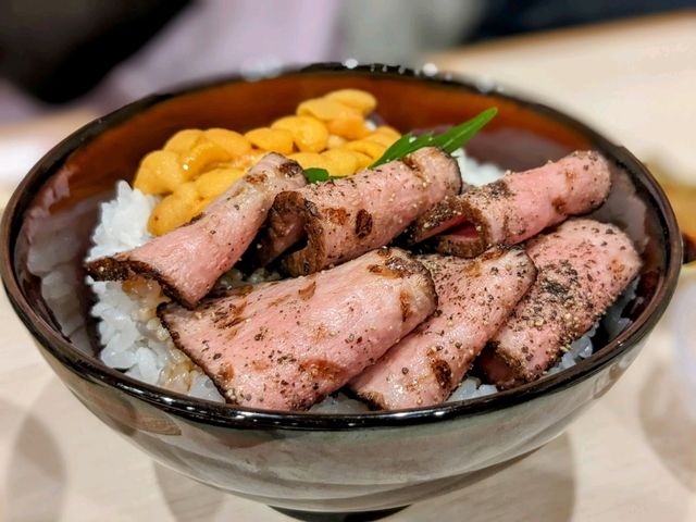來函館就是要吃“UNI”，海味爆表的海膽專門店：うに むらかみ 函館駅前店