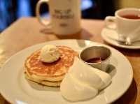 Cozy Lunch Spot in Omotesando: Number A Café